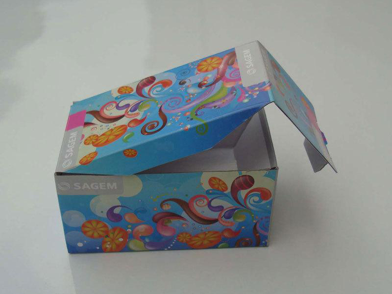 東(dōng)莞彩盒(hé)印刷廠(chang) 彩盒定(ding)制廠家(jia)哪家好(hao)